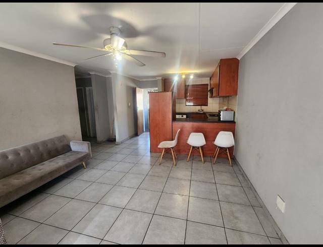 3 BEDROOM TOWNHOUSE FOR SALE IN VERWOERDPARK